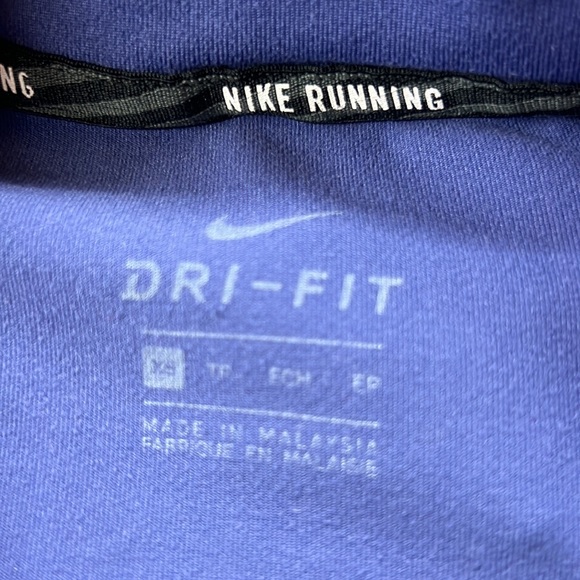 Sz XSmall Nike Dri-Fit Zip Up Top Shirt - Picture 4 of 4